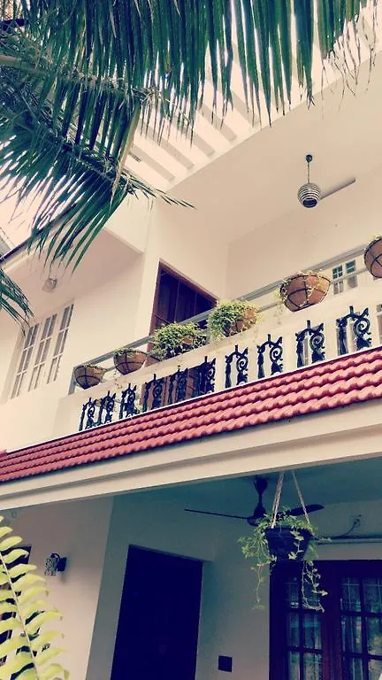 홈스테이 Villa Mariana Kochi